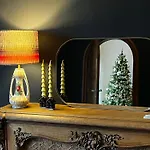 Aux Etangs Fleuris Bed & Breakfast