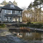 Bed & Breakfast Aux Etangs Fleuris Rochefort
