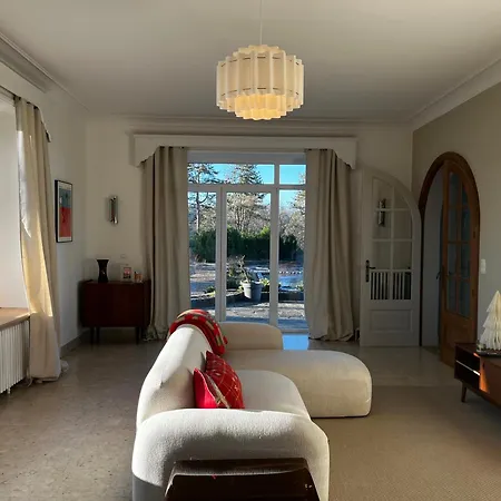 Aux étangs Fleuris Couette-café Rochefort