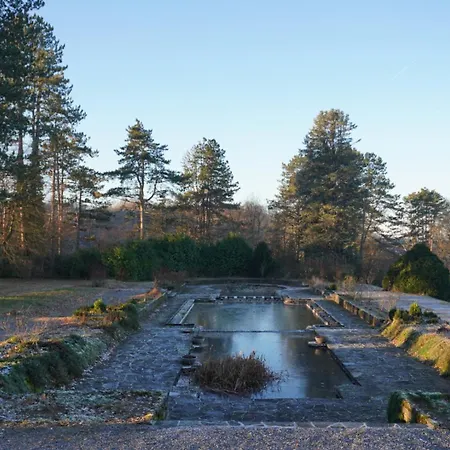 Aux Etangs Fleuris 3*