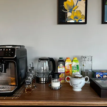 Aux étangs Fleuris Couette-café 3*