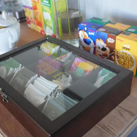 Aux étangs Fleuris Couette-café 3*