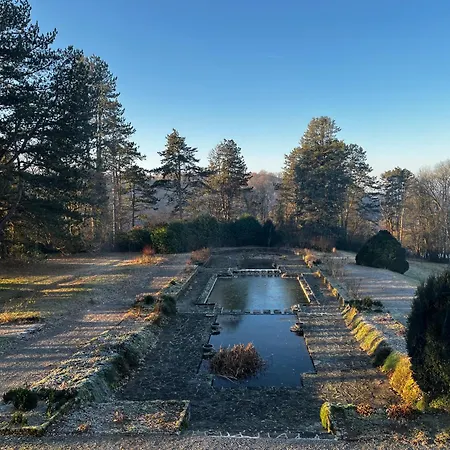 Bed and Breakfast Aux Etangs Fleuris Rochefort