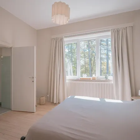 Bed & Breakfast Aux Etangs Fleuris Rochefort