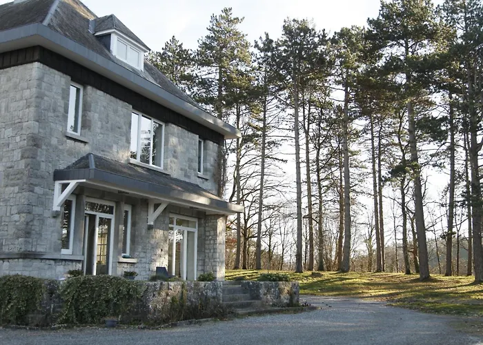 Aux Etangs Fleuris Bed & Breakfast 3*