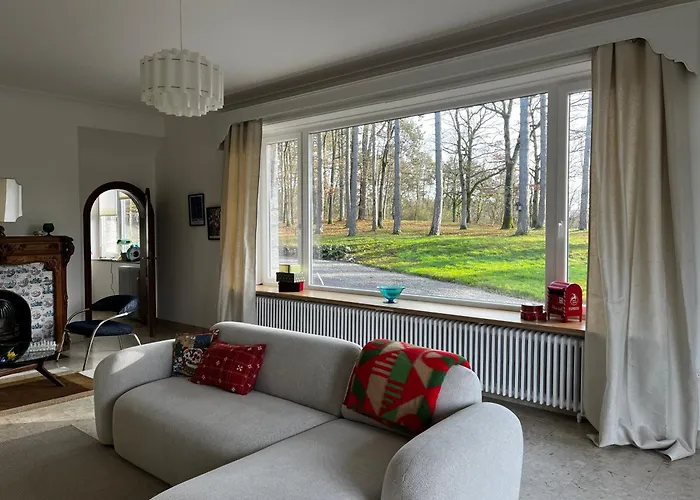 Aux Etangs Fleuris Bed & Breakfast Rochefort