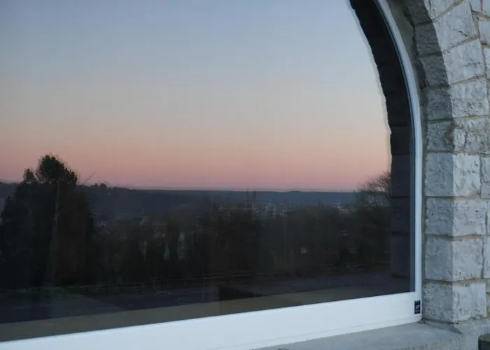 Aux Etangs Fleuris Bed & Breakfast Rochefort